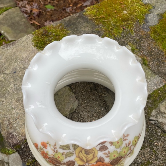 Vintage Hurricane Ruffle Floral Glass Lamp Shade 6 7/8” - Picture 3 of 4